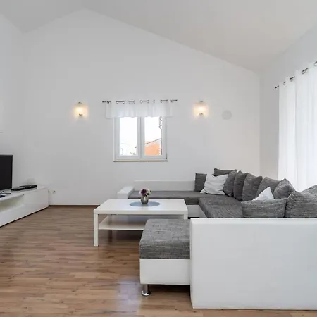 S - Five Bedroom With Private Pool Villa