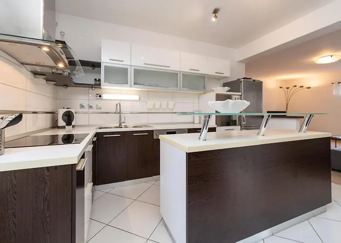 Villa S - Five Bedroom With Private Pool *